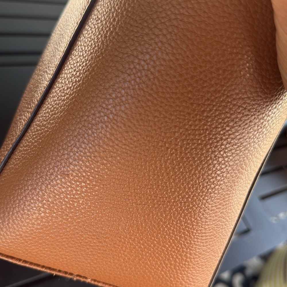 Radley London Abingdon Road Large Ziptop Shoulder - Picture 8 of 13